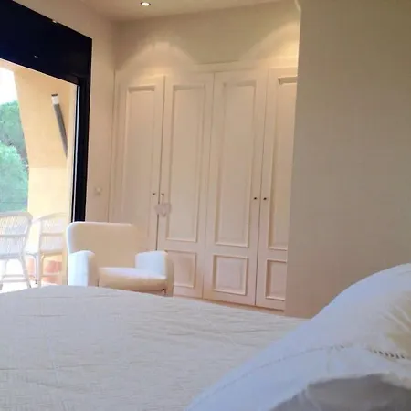 Casa Les Oliveres Willa *